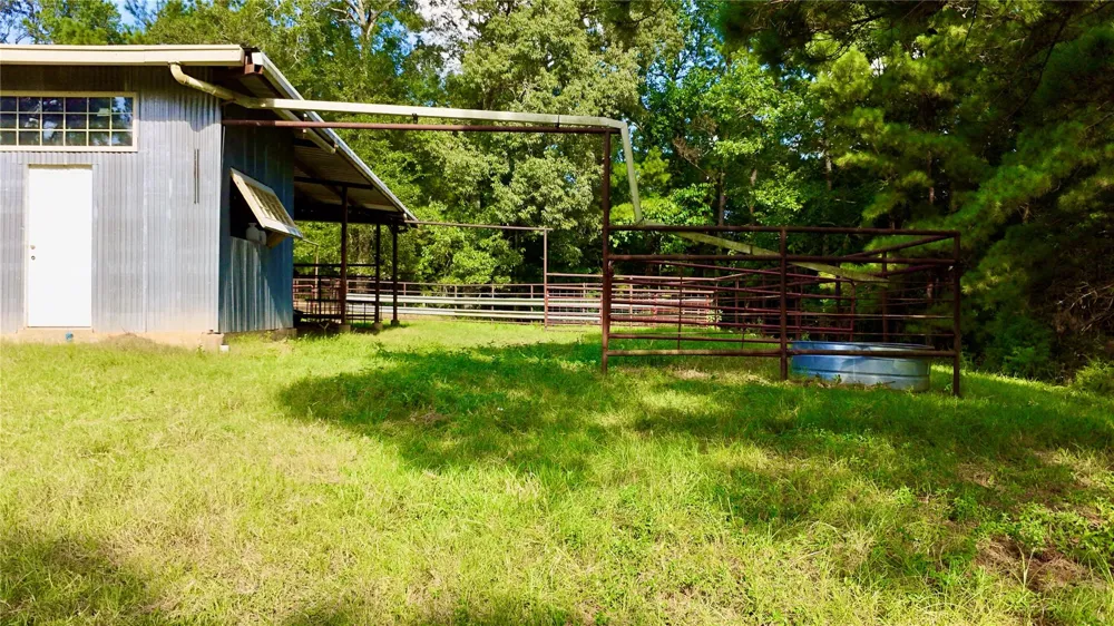 England Ln Coldspring, TX 77331