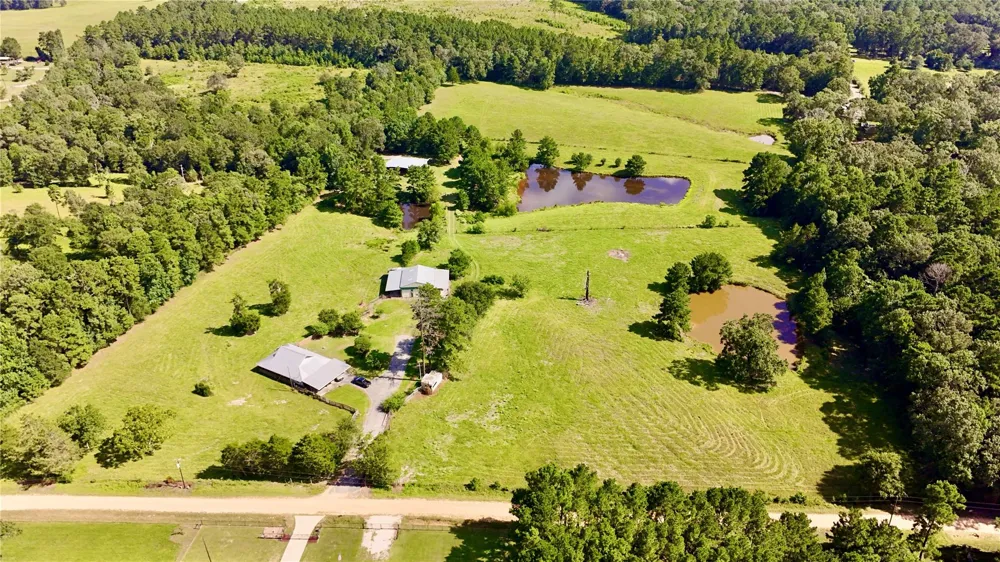 England Ln Coldspring, TX 77331