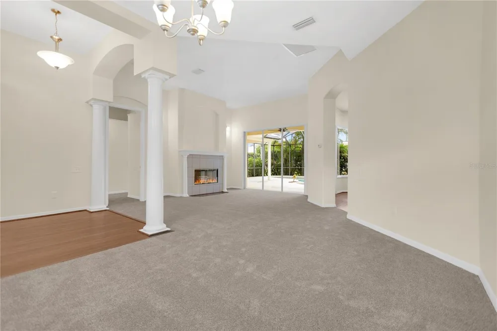 8018 WATERVIEW BOULEVARD Bradenton, FL 34202