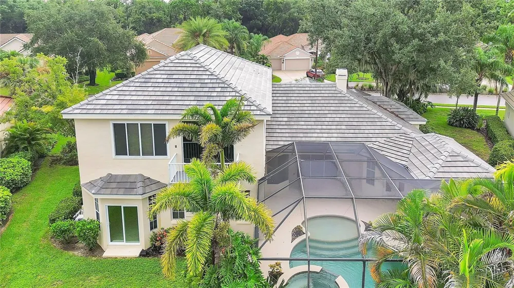 8018 WATERVIEW BOULEVARD Bradenton, FL 34202