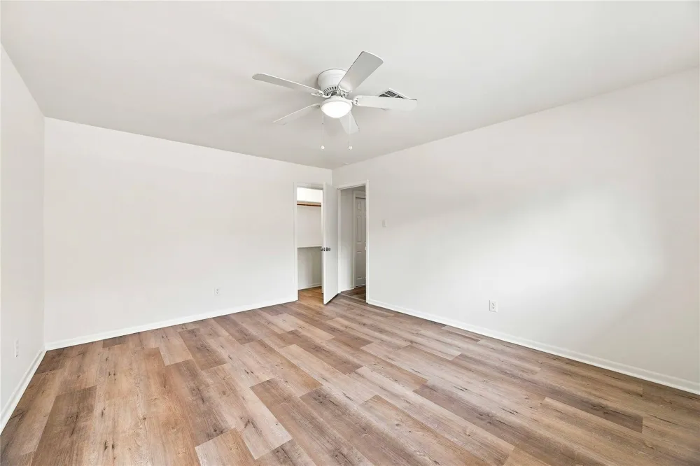 6215 Queensloch Drive Houston, TX 77096
