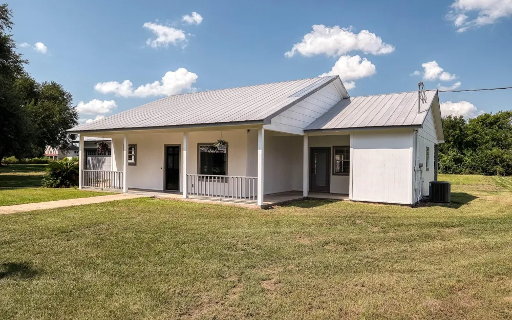 20515 Kickapoo Road Waller, TX 77484