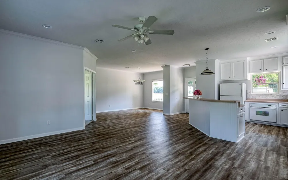 20515 Kickapoo Road Waller, TX 77484