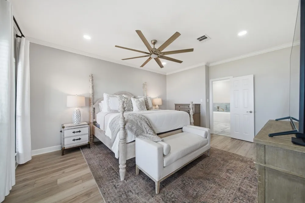 2534 Cliff Drive San Leon, TX 77539