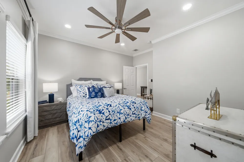 2534 Cliff Drive San Leon, TX 77539