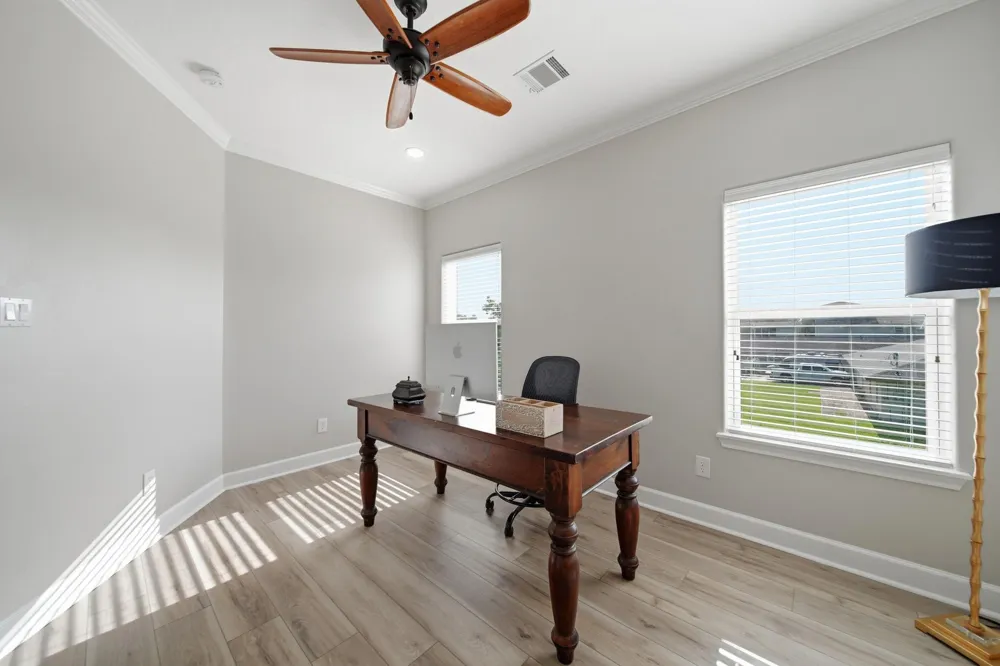 2534 Cliff Drive San Leon, TX 77539