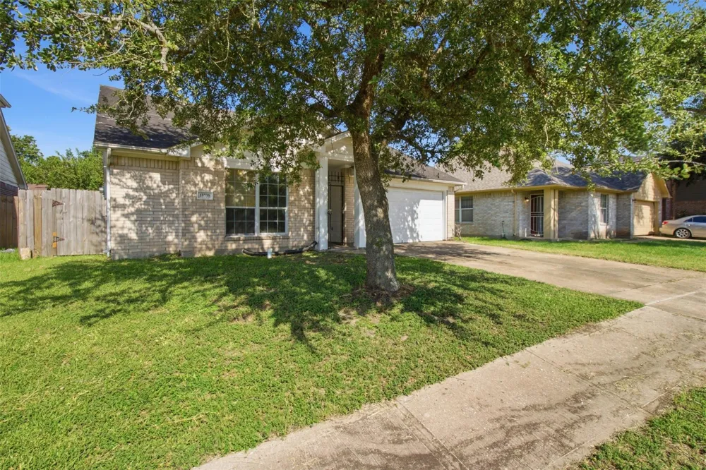 15738 Boonridge Road Houston, TX 77053