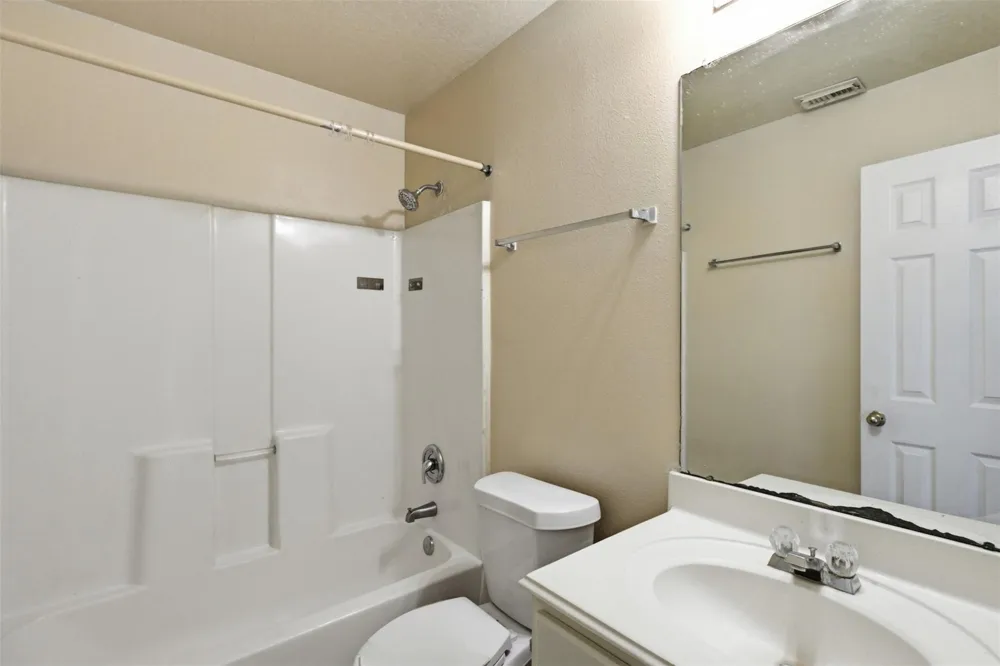 15738 Boonridge Road Houston, TX 77053