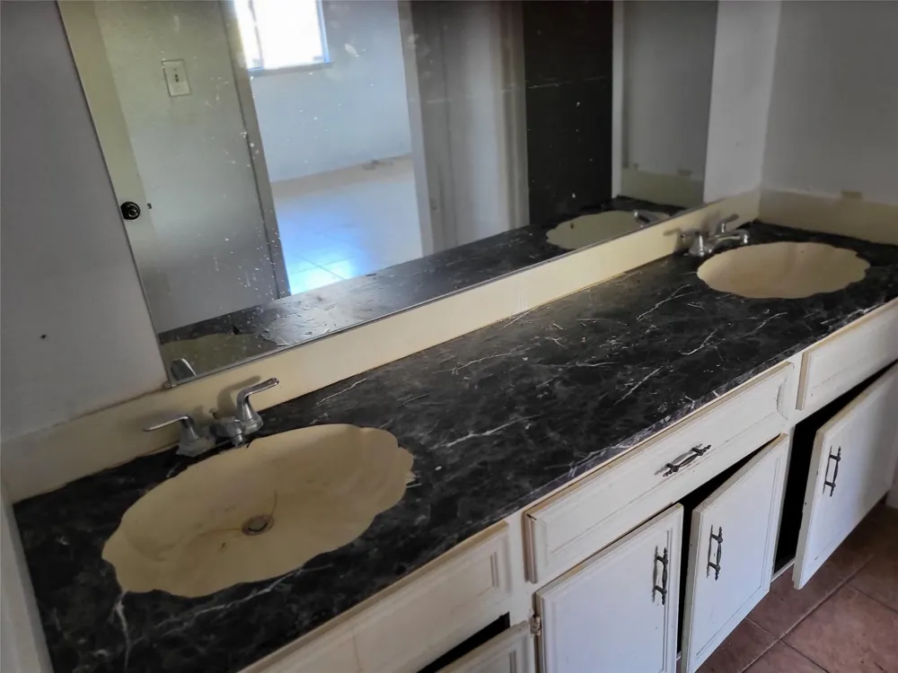713 Carol Lynn Drive Missouri City, TX 77489