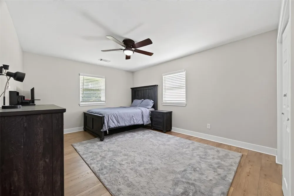 68 White Oak Drive New Caney, TX 77357