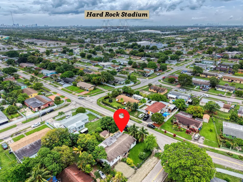 21101 NW 29TH AVENUE Miami Gardens, FL 33056