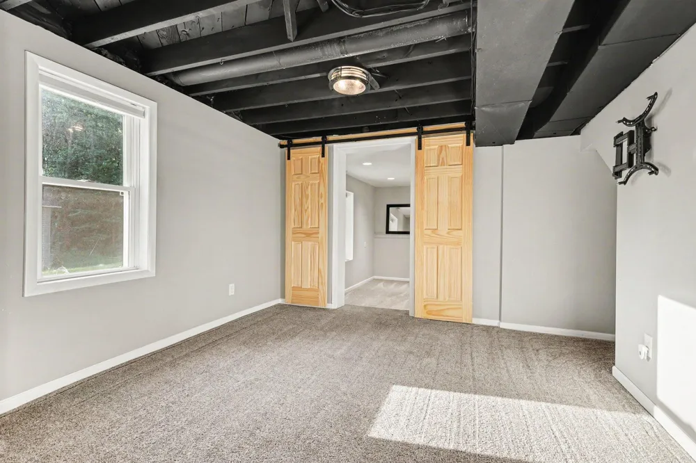 4372 Hunsberger Avenue NE Plainfield Charter Township, MI 49525