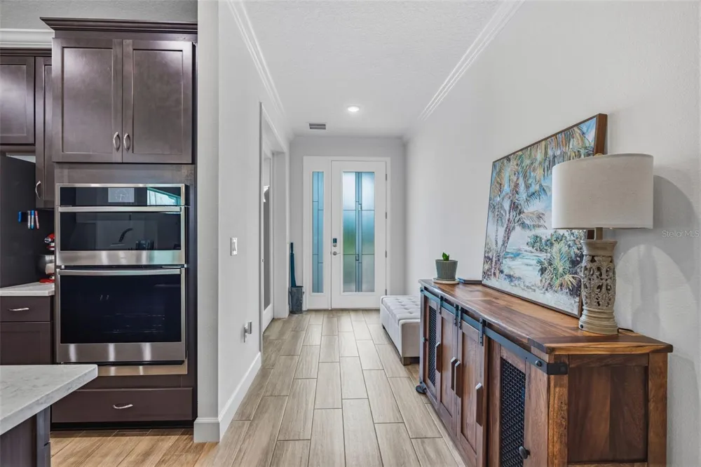 1065 SIGNET DRIVE Apollo Beach, FL 33572