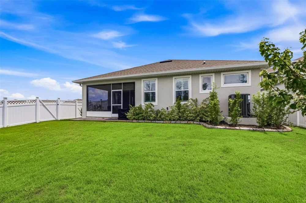 1065 SIGNET DRIVE Apollo Beach, FL 33572