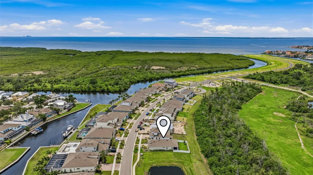 1065 SIGNET DRIVE Apollo Beach, FL 33572