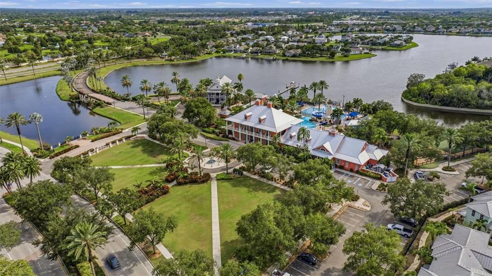 1065 SIGNET DRIVE Apollo Beach, FL 33572