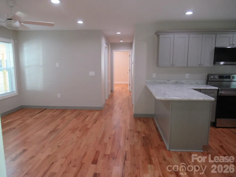 251B S B AVENUE Maiden, NC 28650