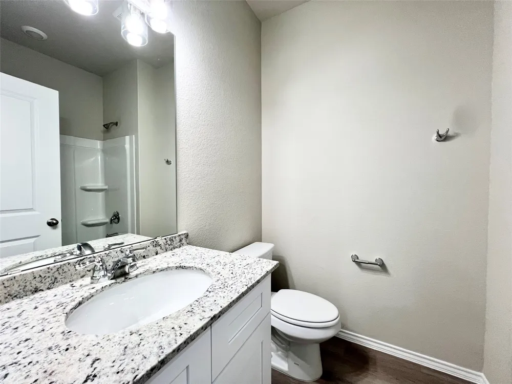 3501 E Renfro Street #103 Burleson, TX 76028