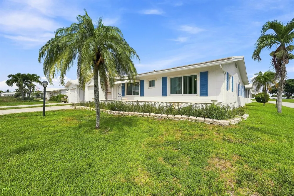 1901 SW 17TH STREET Boynton Beach, FL 33426
