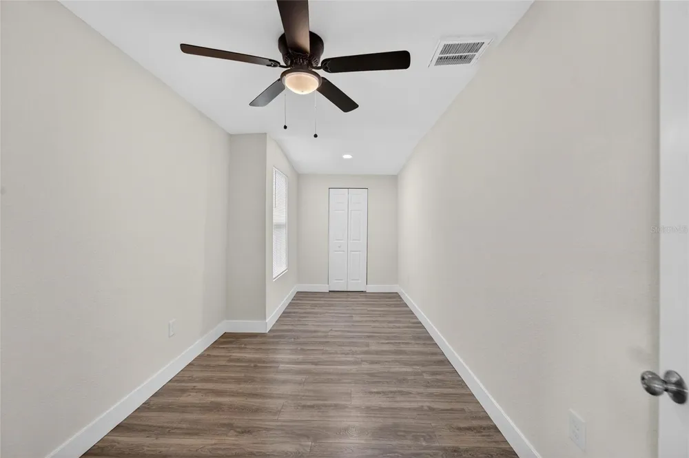 2525 W BEACH STREET Tampa, FL 33607
