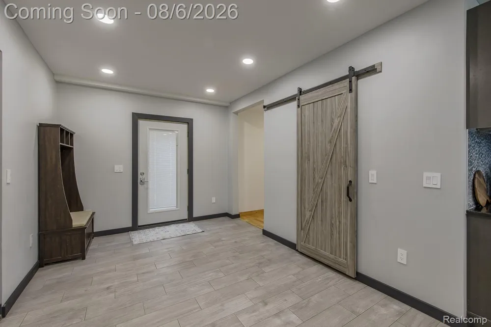 1621 Ray Road Oxford Charter Township, MI 48371
