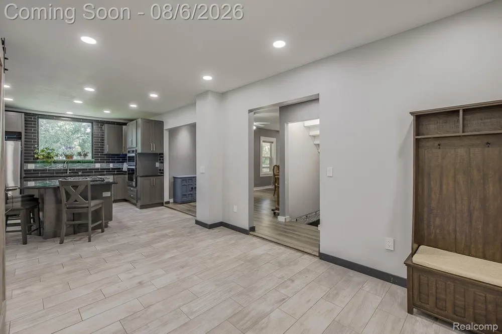 1621 Ray Road Oxford Charter Township, MI 48371