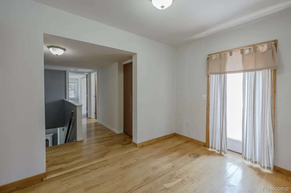 1621 Ray Road Oxford Charter Township, MI 48371