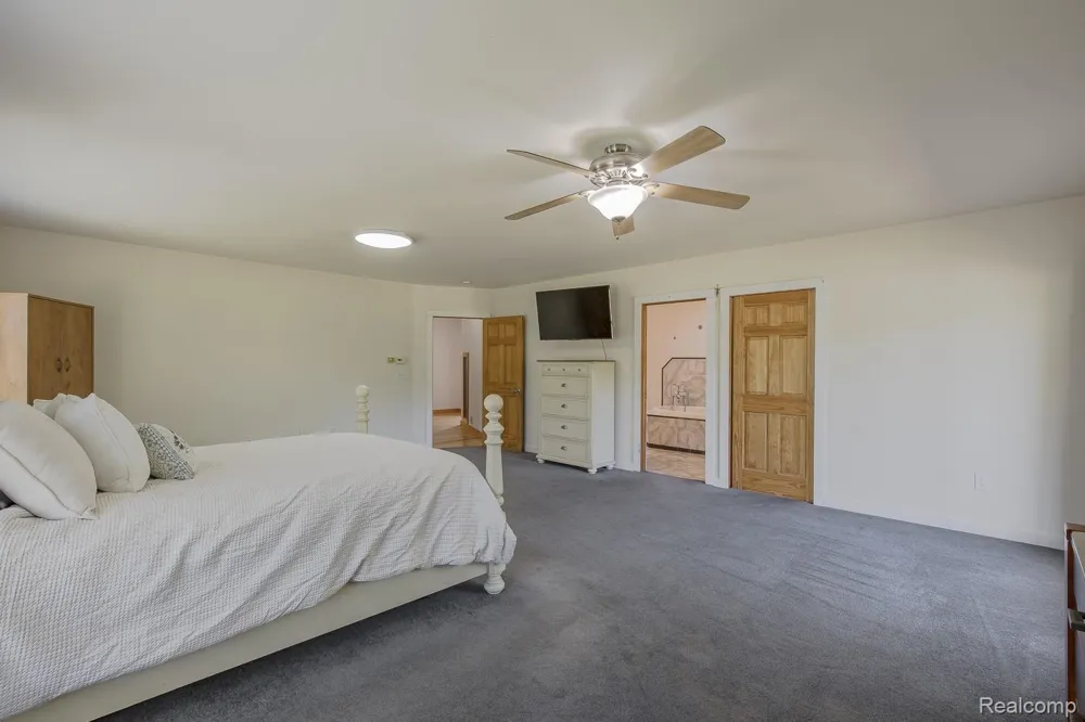 1621 Ray Road Oxford Charter Township, MI 48371