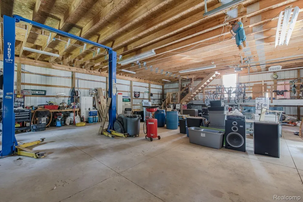 1621 Ray Road Oxford Charter Township, MI 48371