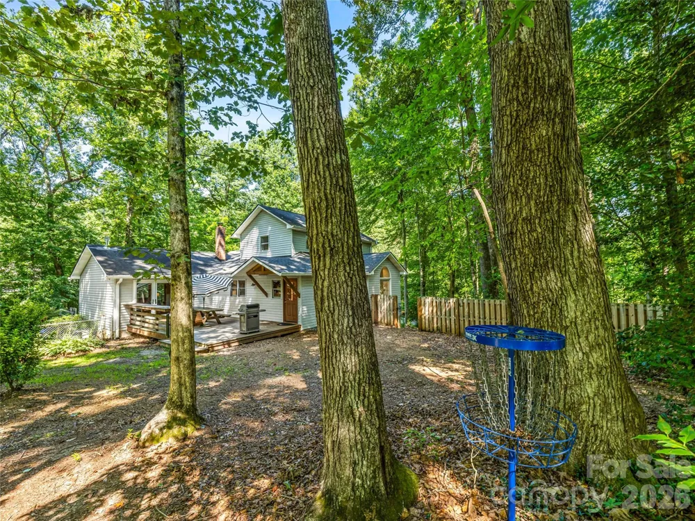 70 Promised Ridge Drive Hendersonville, NC 28791