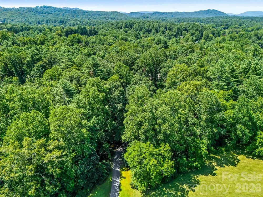 70 Promised Ridge Drive Hendersonville, NC 28791