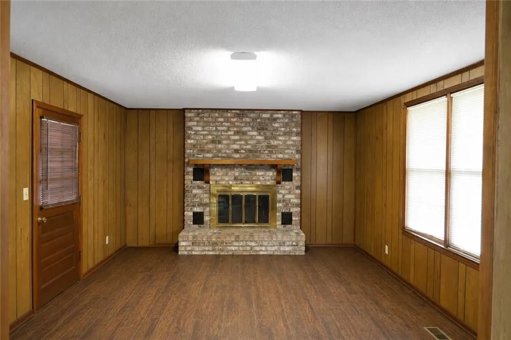 10021 Lavonia Rd Road Carnesville, GA 30521