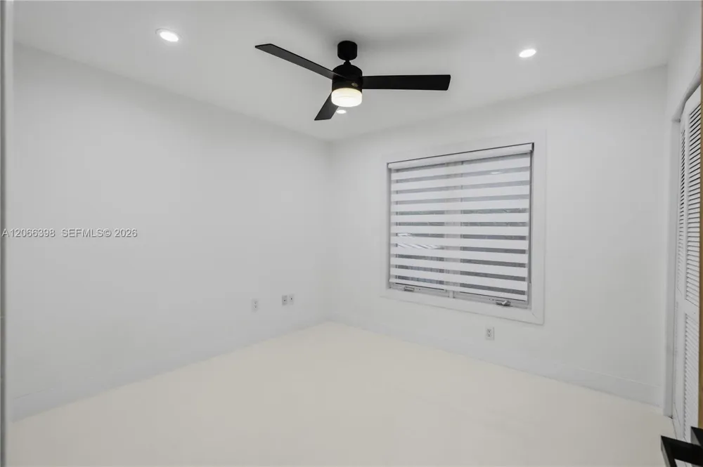16203 NW 82nd Pl Miami Lakes, FL 33016