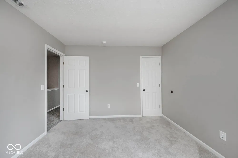 5067 Clay Creek Lane Plainfield, IN 46168