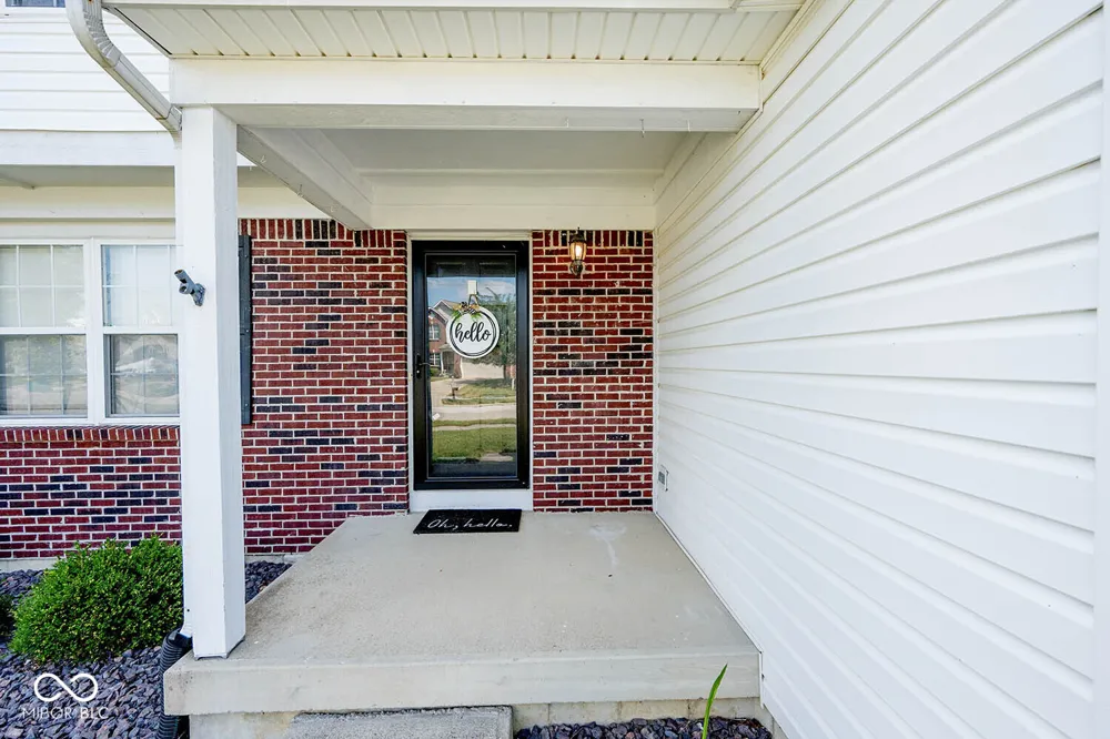 5067 Clay Creek Lane Plainfield, IN 46168