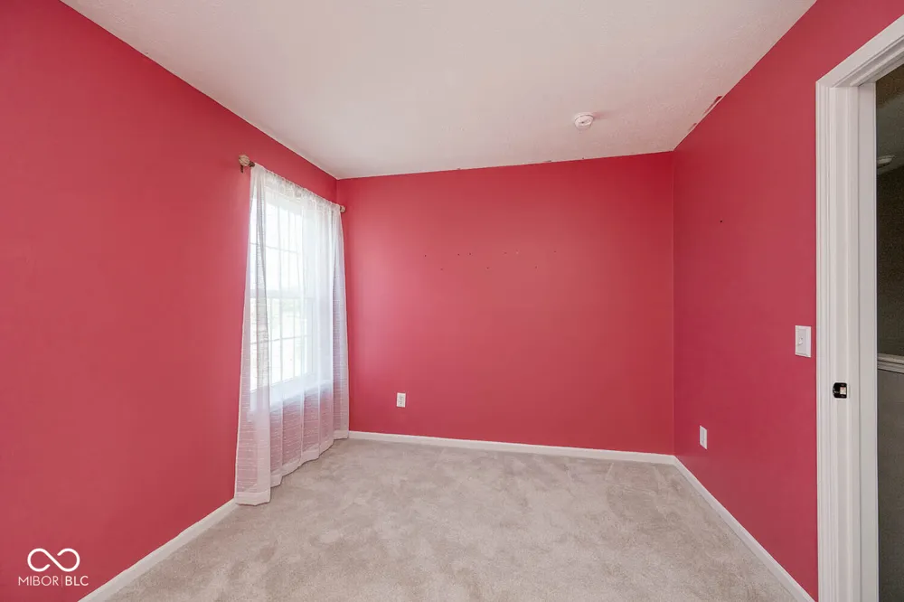 5067 Clay Creek Lane Plainfield, IN 46168