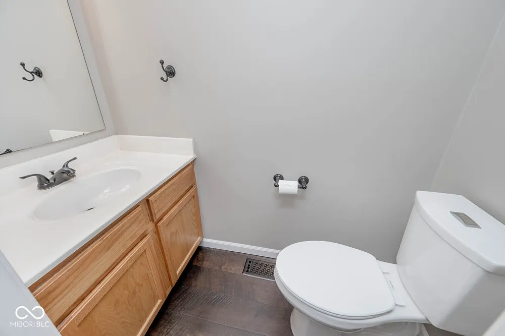 5067 Clay Creek Lane Plainfield, IN 46168
