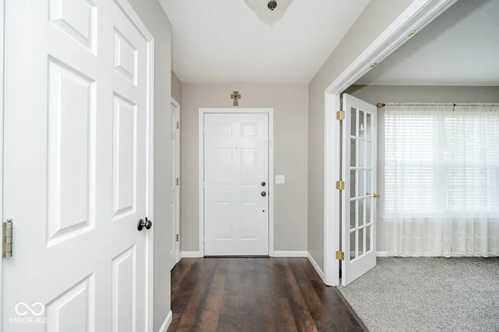 5067 Clay Creek Lane Plainfield, IN 46168