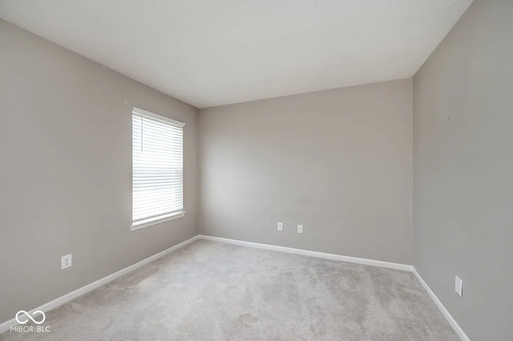 5067 Clay Creek Lane Plainfield, IN 46168