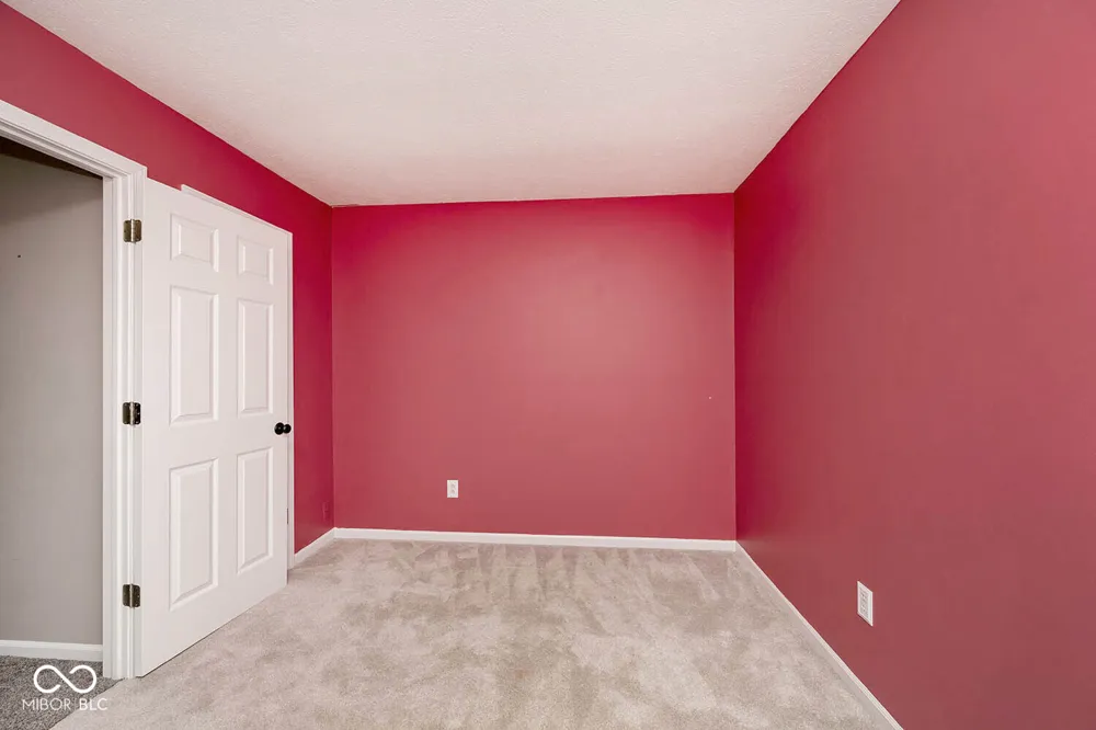 5067 Clay Creek Lane Plainfield, IN 46168