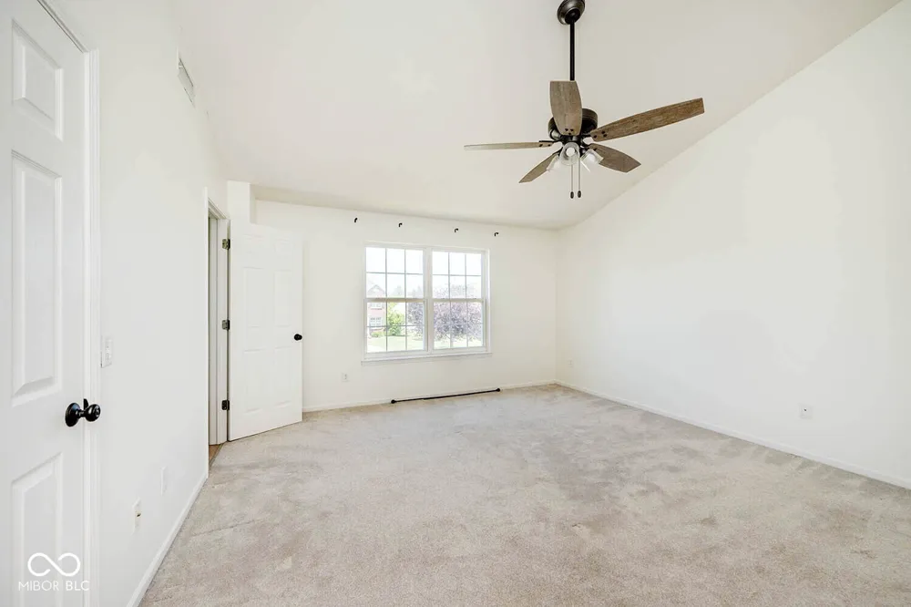 5067 Clay Creek Lane Plainfield, IN 46168