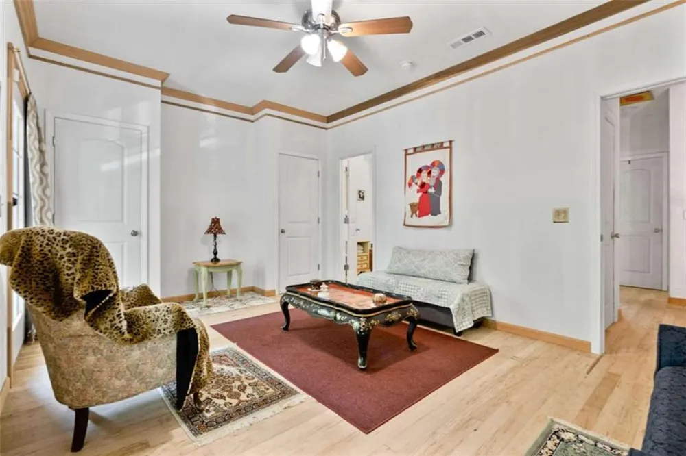 286 Killarney Way Kingston, GA 30145