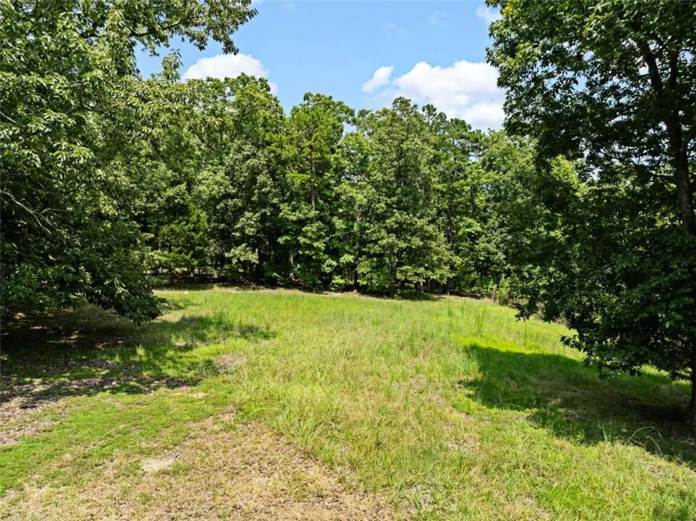 286 Killarney Way Kingston, GA 30145