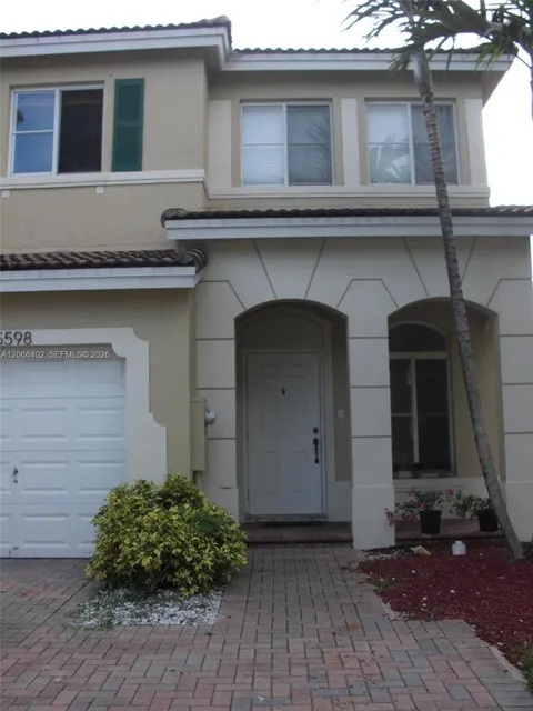 5598 NW 113th Ave #-