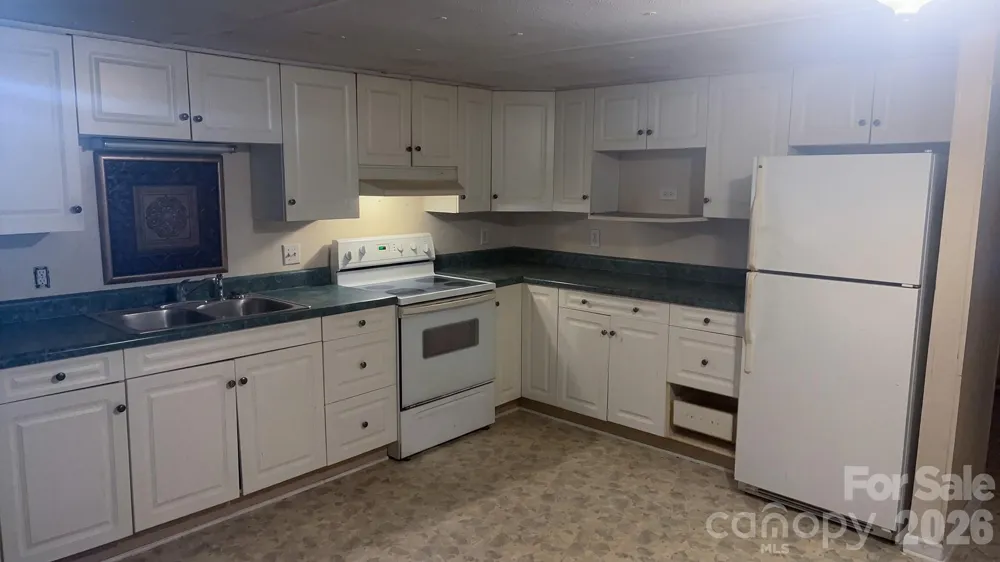 732 Sunset Lakes Boulevard SW Sunset Beach, NC 28468