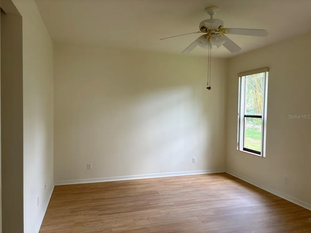 229 SHELL FALLS DRIVE Apollo Beach, FL 33572