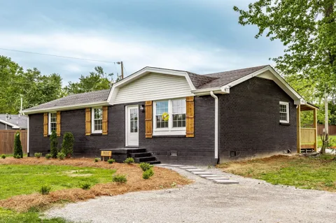 7608 Gerald Dr