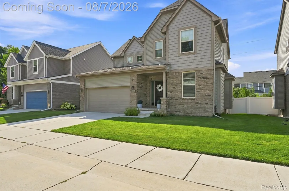 47523 Viola Lane Chesterfield Township, MI 48047