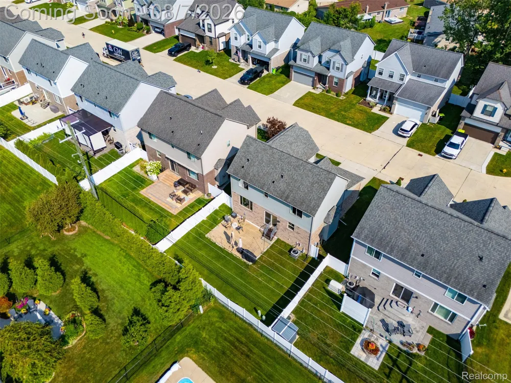 47523 Viola Lane Chesterfield Township, MI 48047