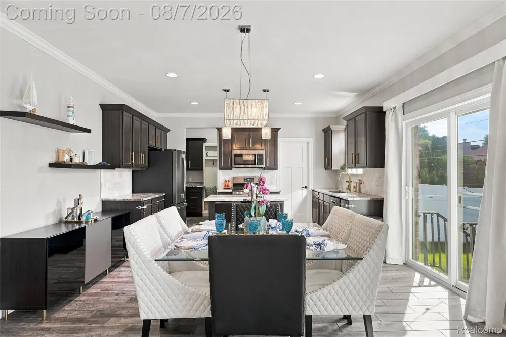 47523 Viola Lane Chesterfield Township, MI 48047
